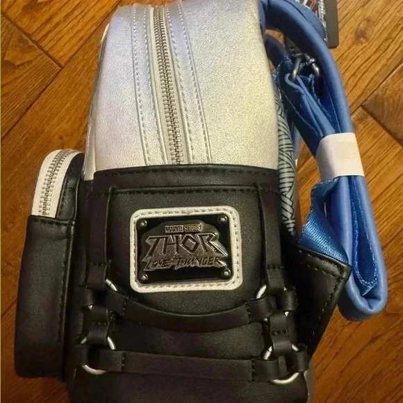 Loungefly Marvel Love and Thunder BP -$65 NWT